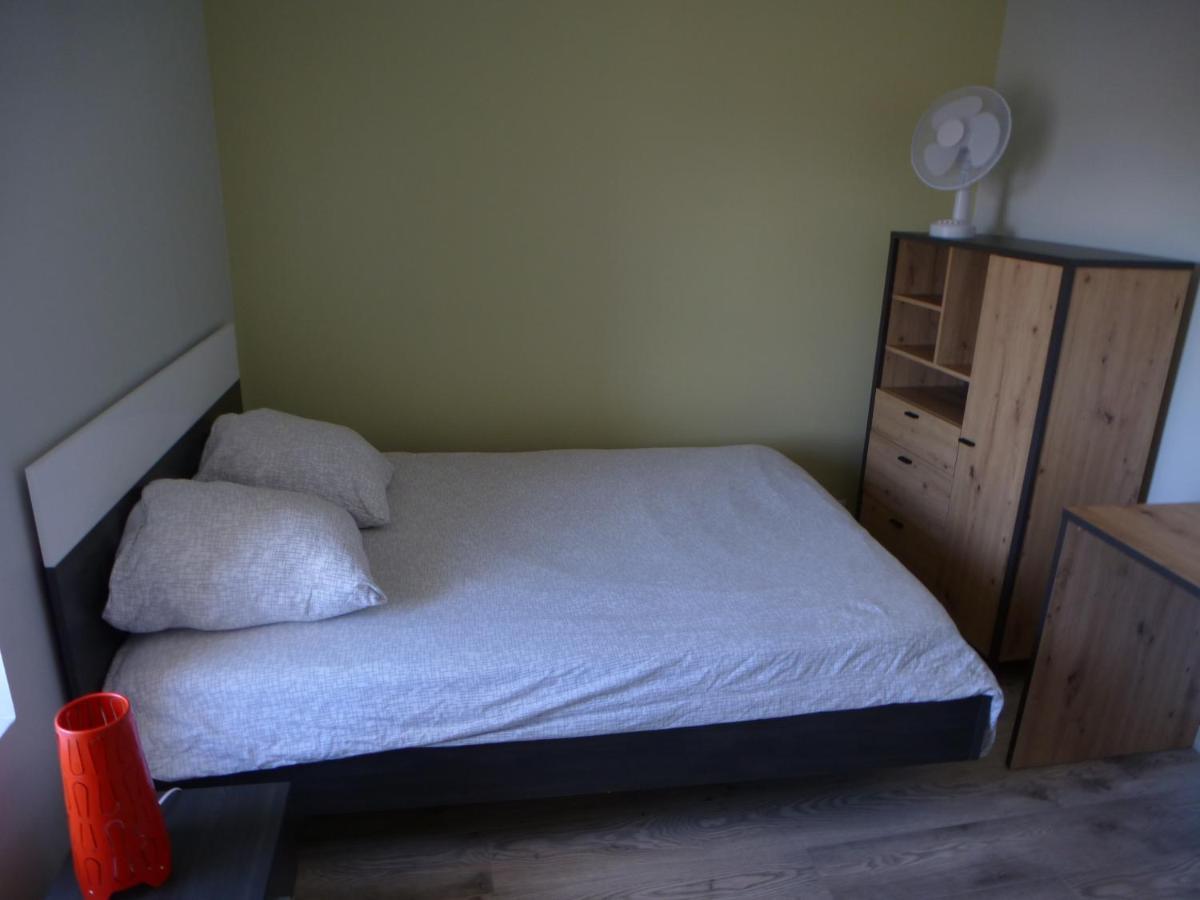 Grand Studio Et Jolies Chambres A Louer Passins Kültér fotó
